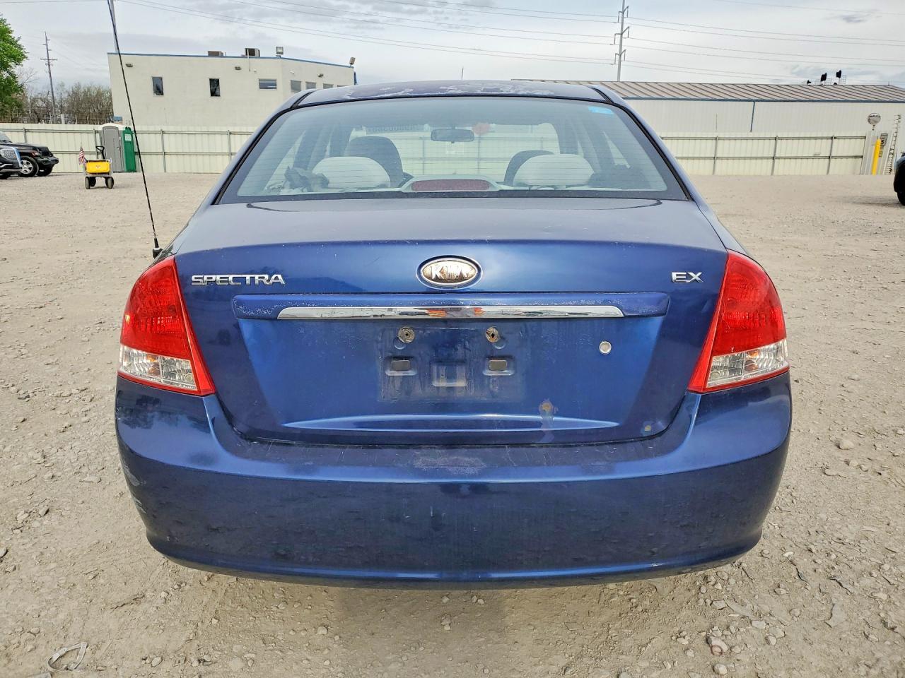 2009 Kia Spectra Lx - Image 6