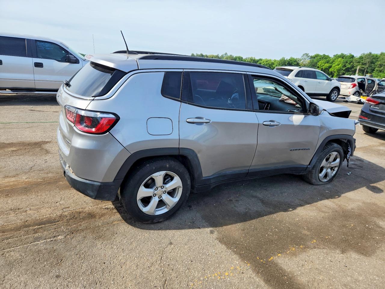 2019 Jeep Compass Latitude - Фото 3