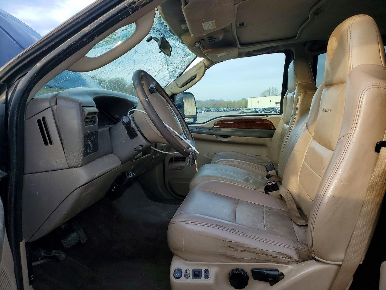 2004 Ford F250 Super Duty - Image 7
