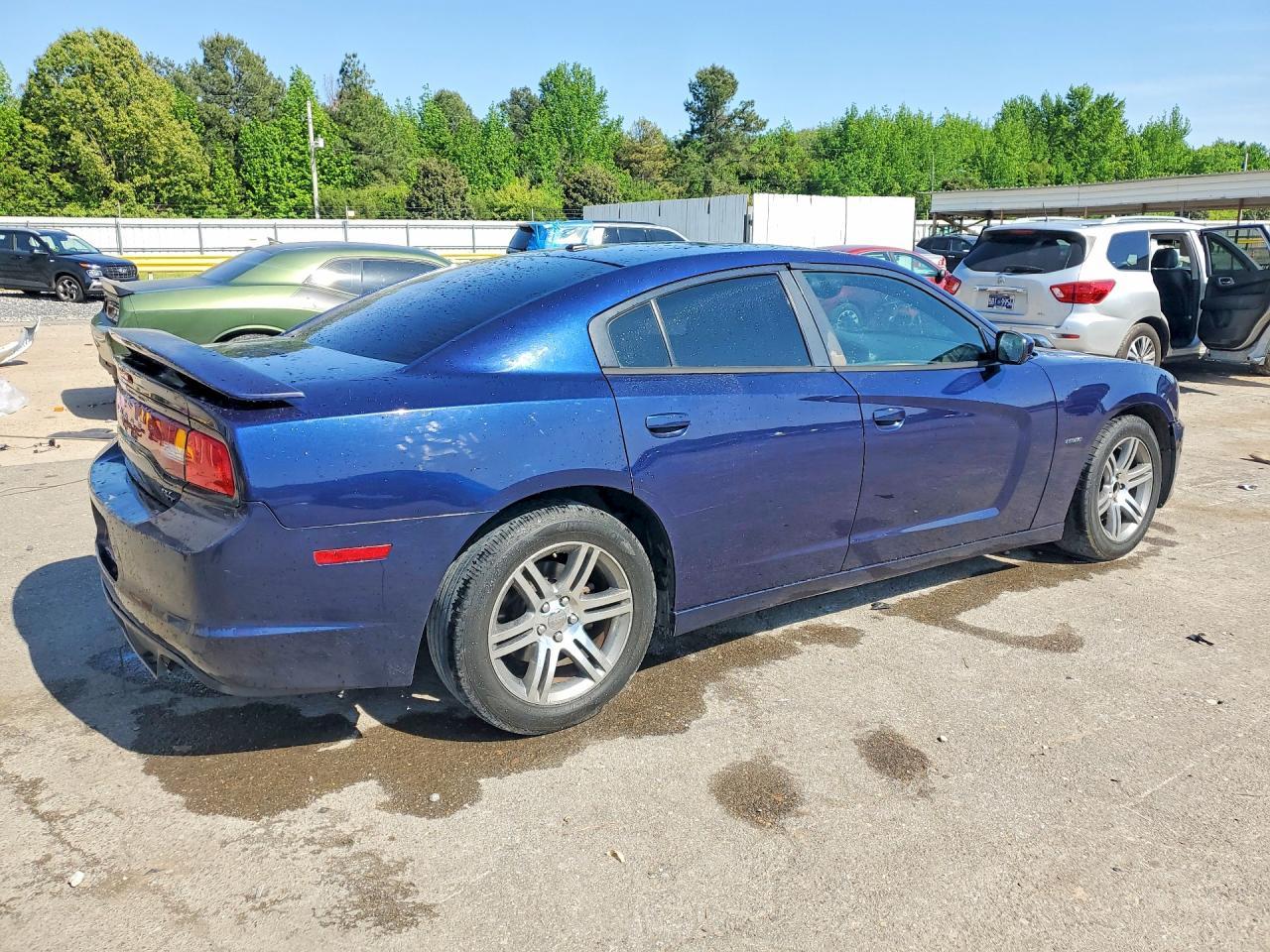2014 Dodge Charger R - Image 3