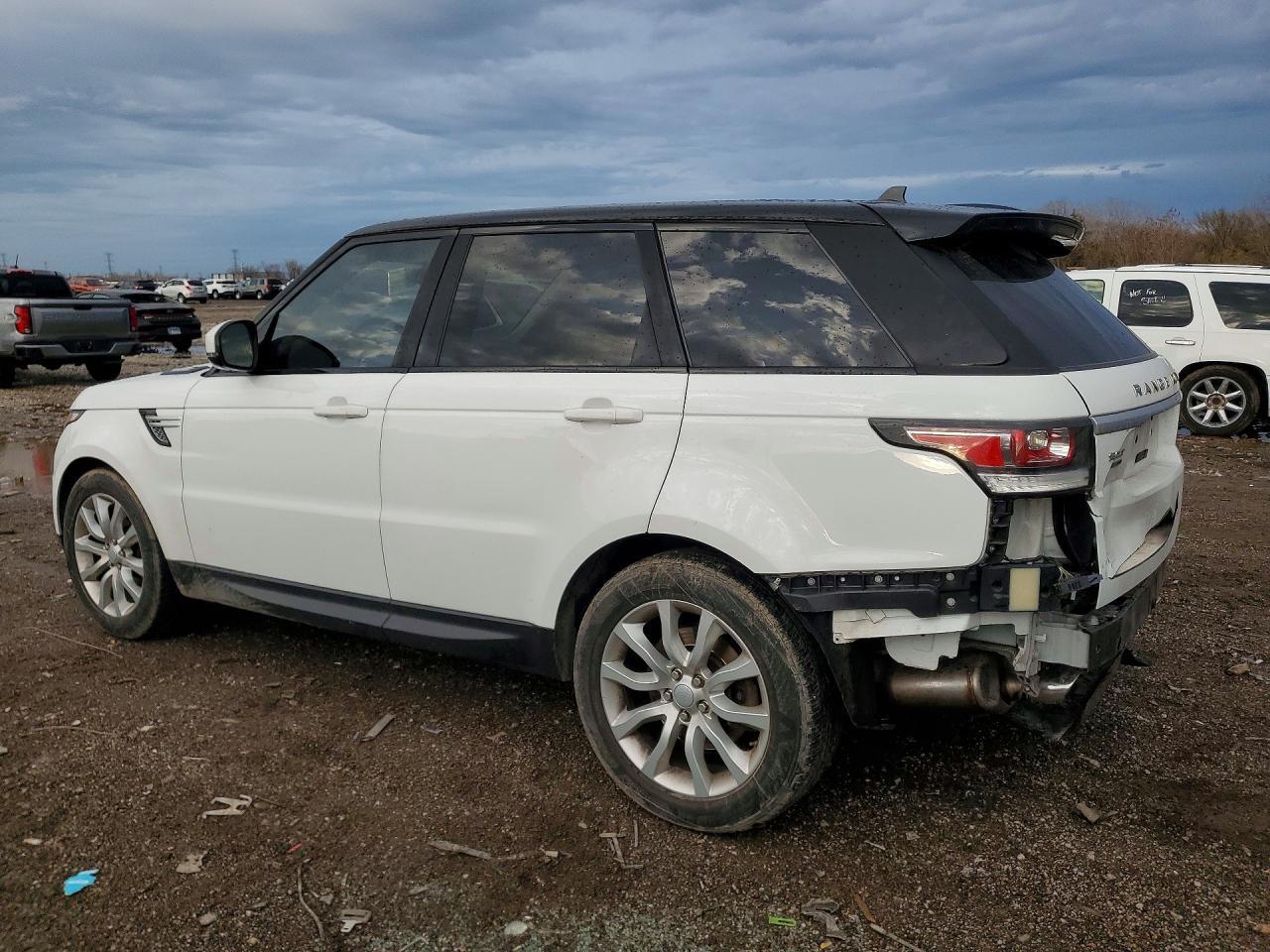 2016 Land Rover Range Rover Sport Hse - Image 2