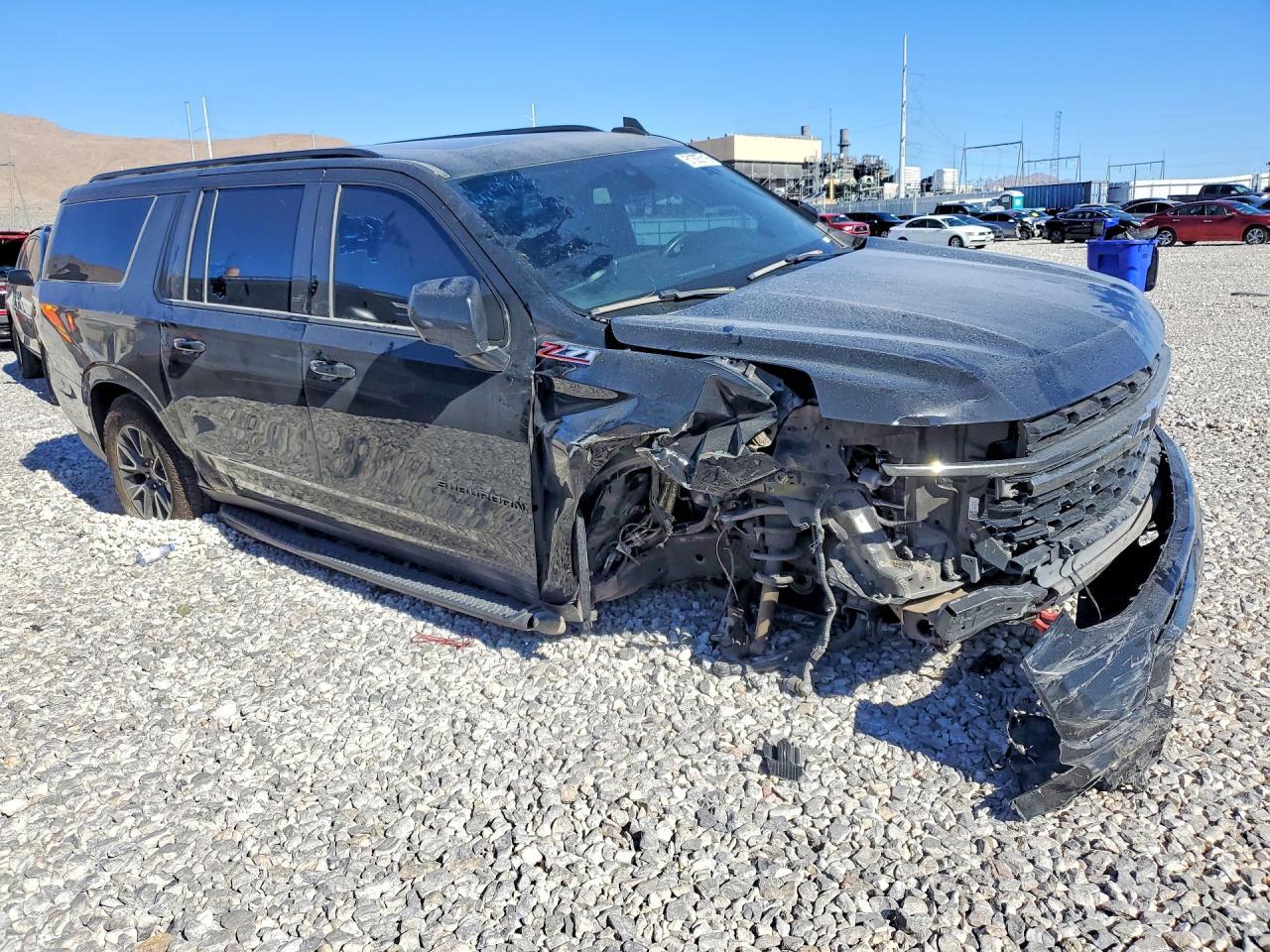 2021 Chevrolet Suburban K1500 Z71 - Image 4