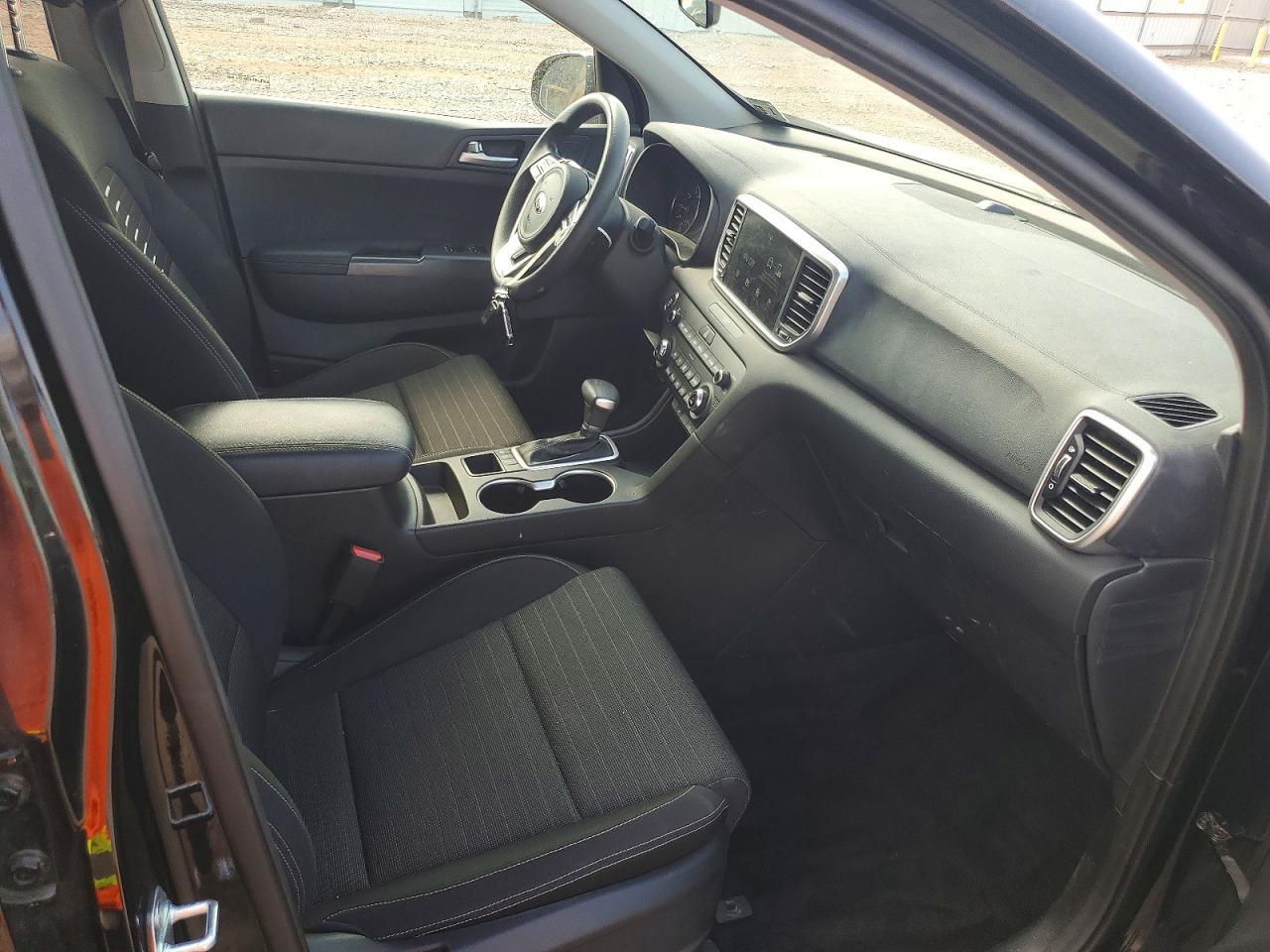 2022 Kia Sportage Lx - Image 7