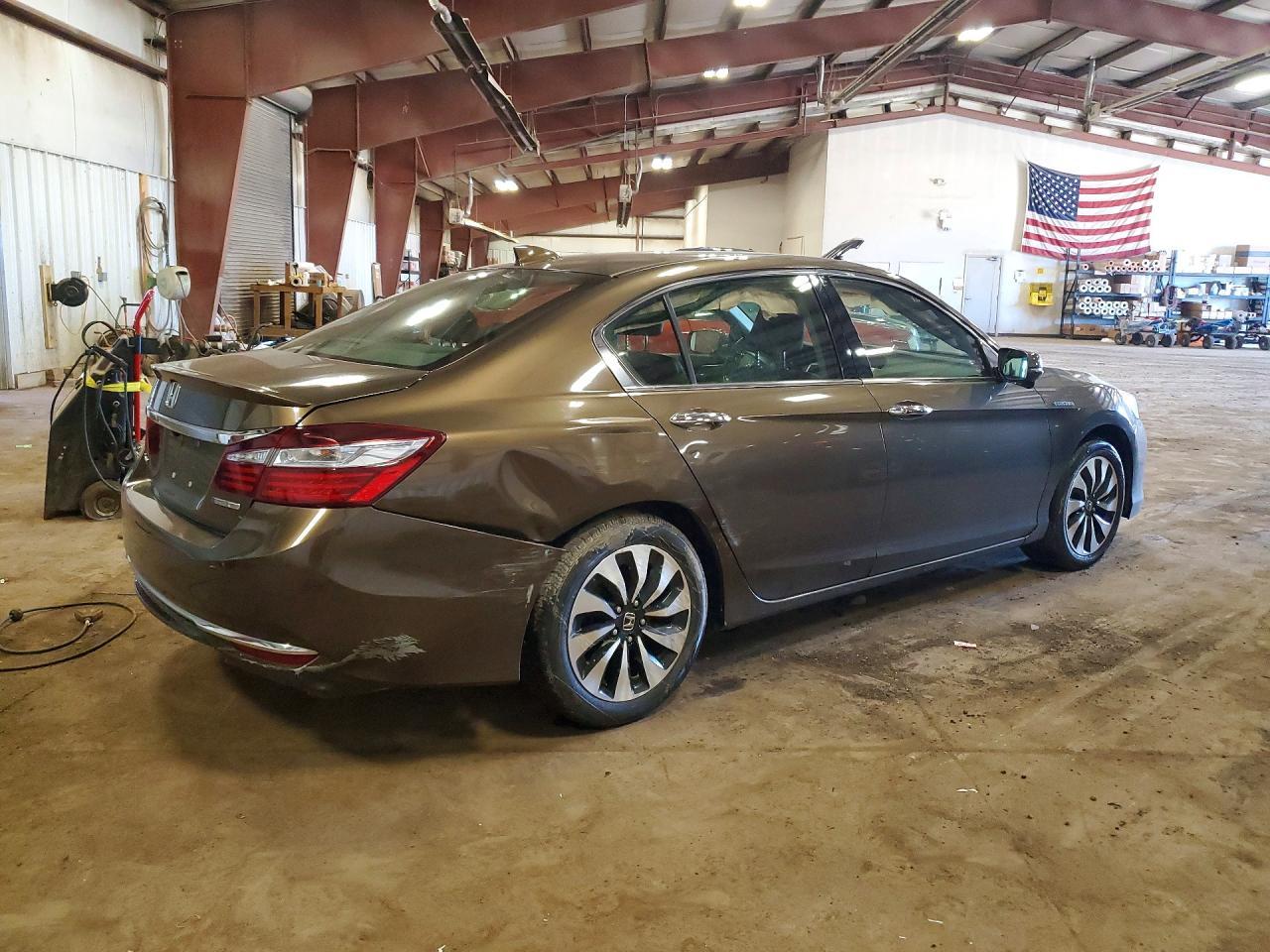 2017 Honda Accord Hybrid Exl - Фото 3
