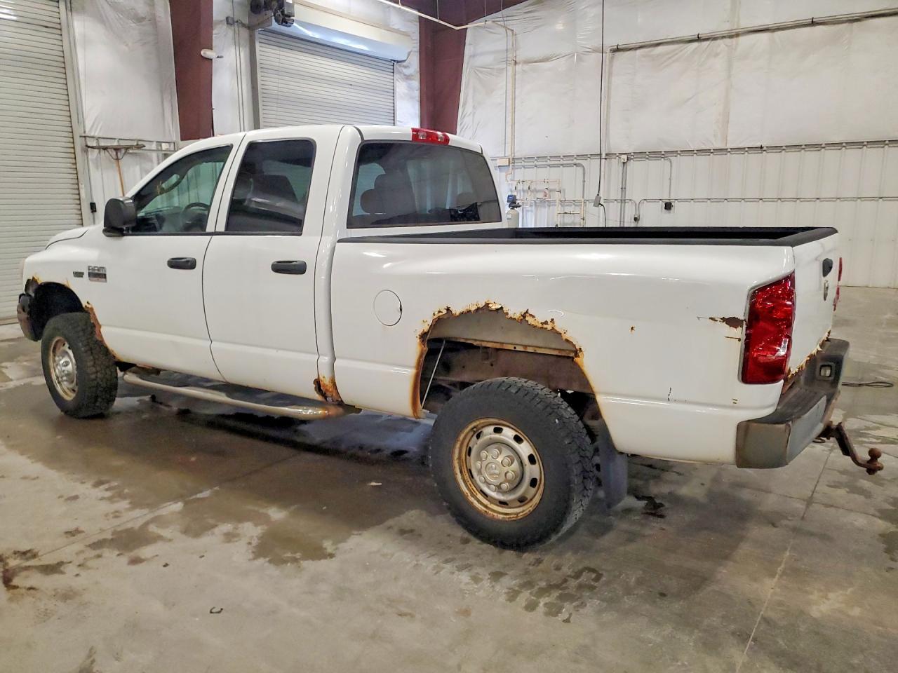 2008 Dodge Ram 2500 St - Фото 2