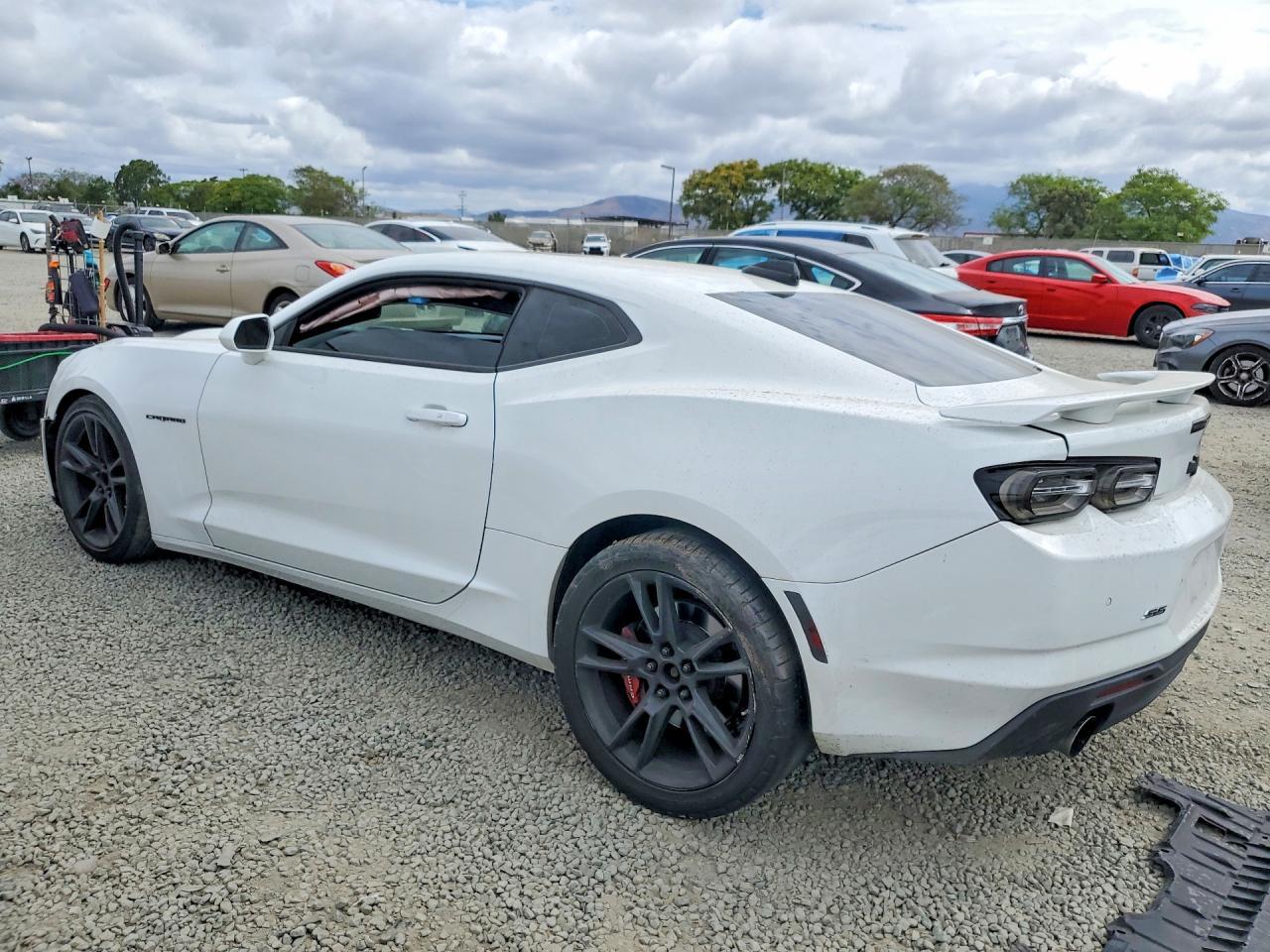 2020 Chevrolet Camaro Ss - Фото 2
