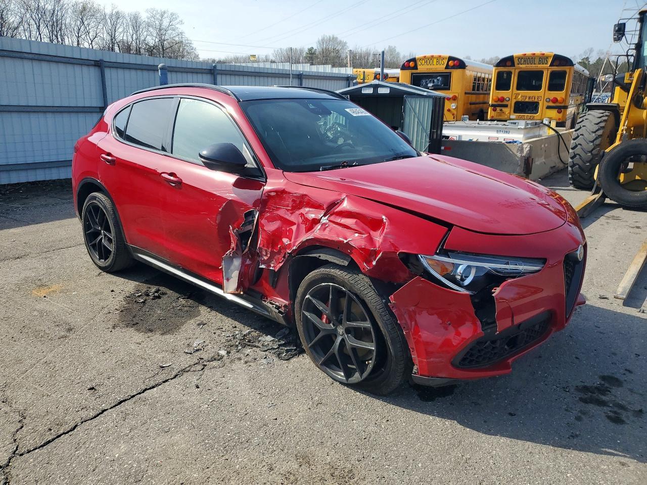 2020 Alfa Romeo Stelvio Ti - Фото 4