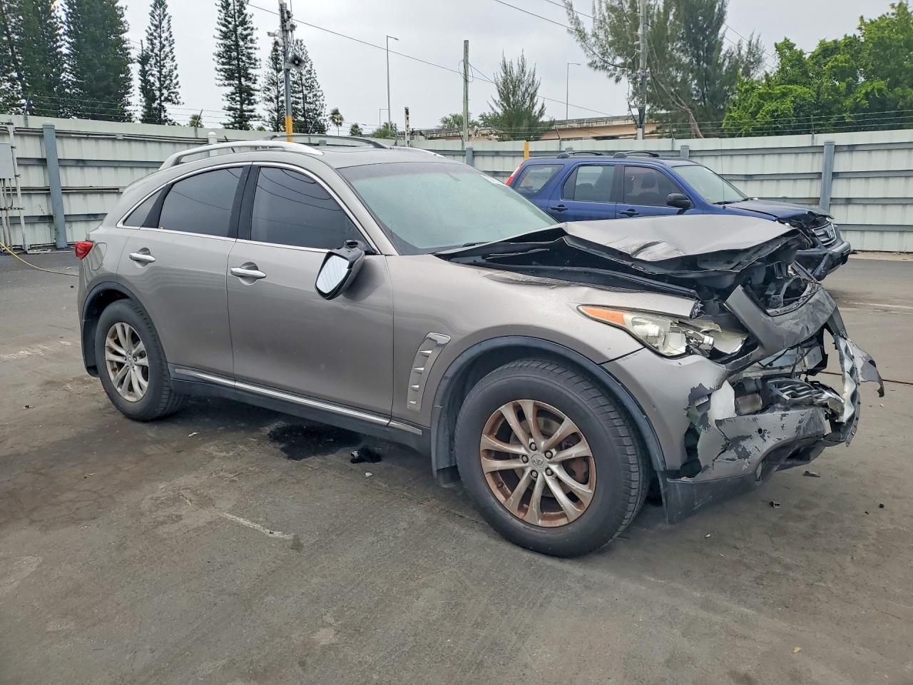 2011 Infiniti Fx35 Base - Фото 4