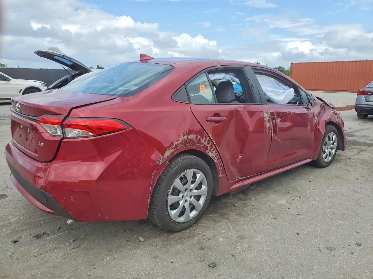 2022 Toyota Corolla Le - Фото 3