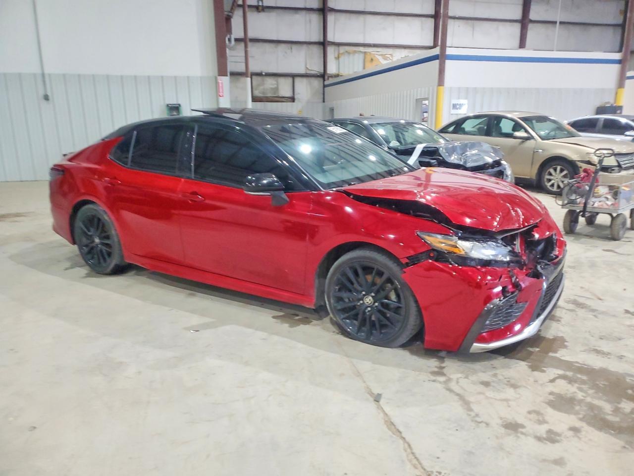 2021 Toyota Camry Xse - Фото 4