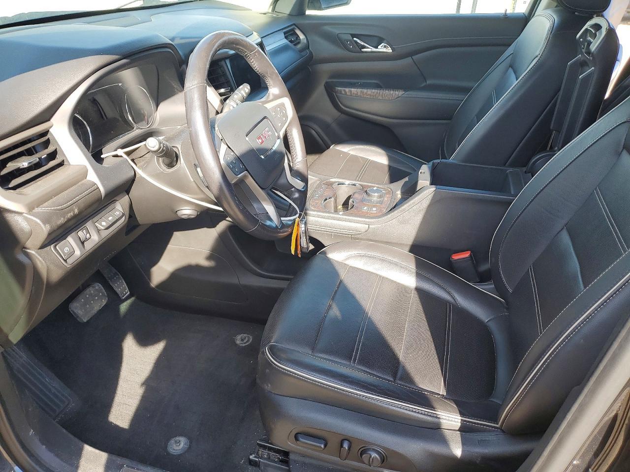 2020 GMC Acadia Denali - Фото 7