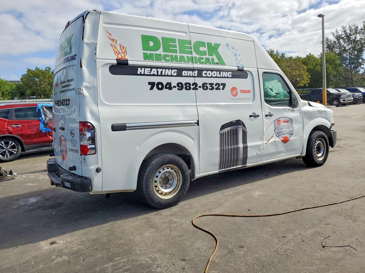 2019 Nissan Nv 2500 Cargo- Pri Fleet- Ck Eng Lt On - Фото 3