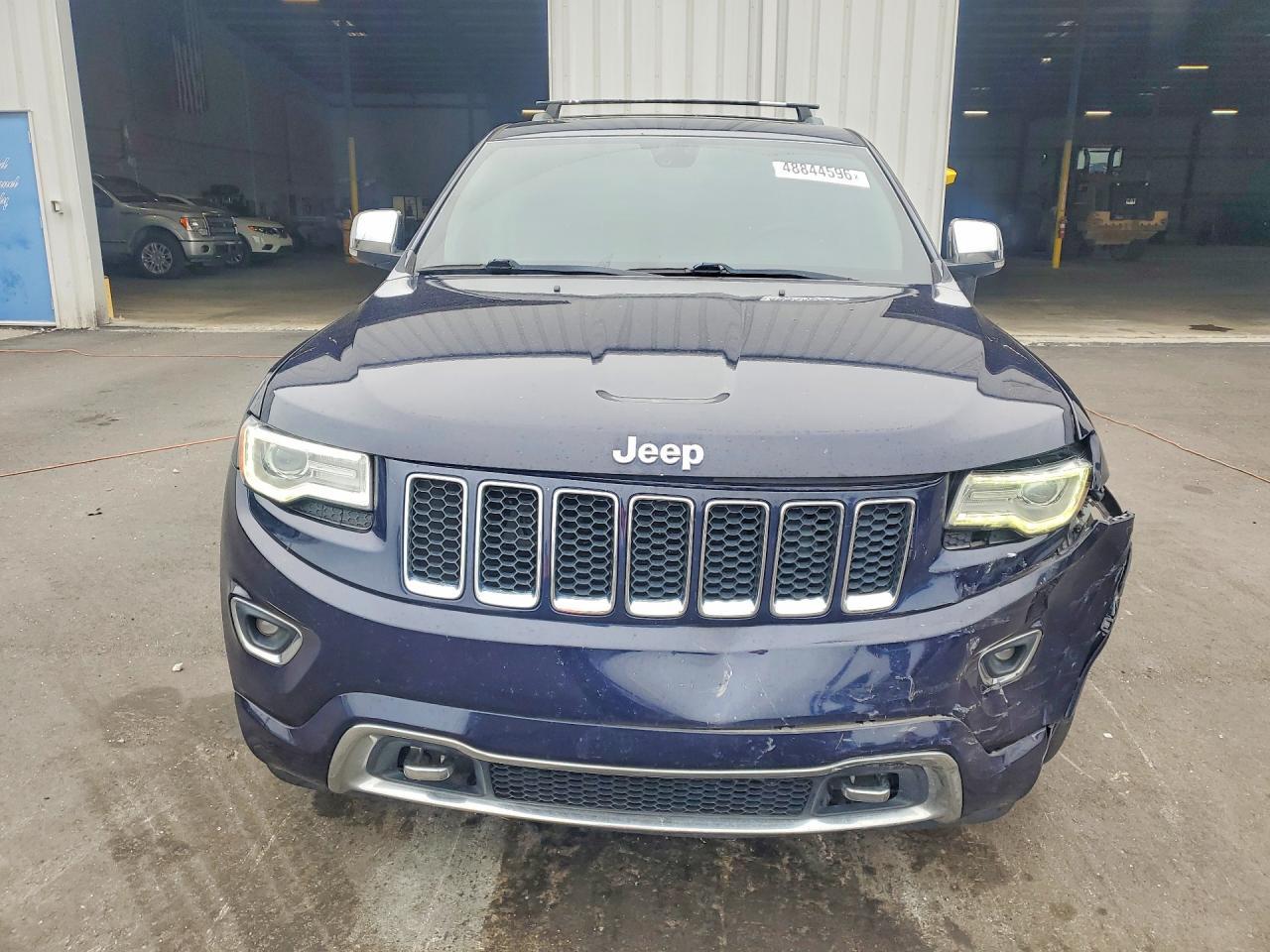 2016 Jeep Grand Cherokee Overland - Image 5