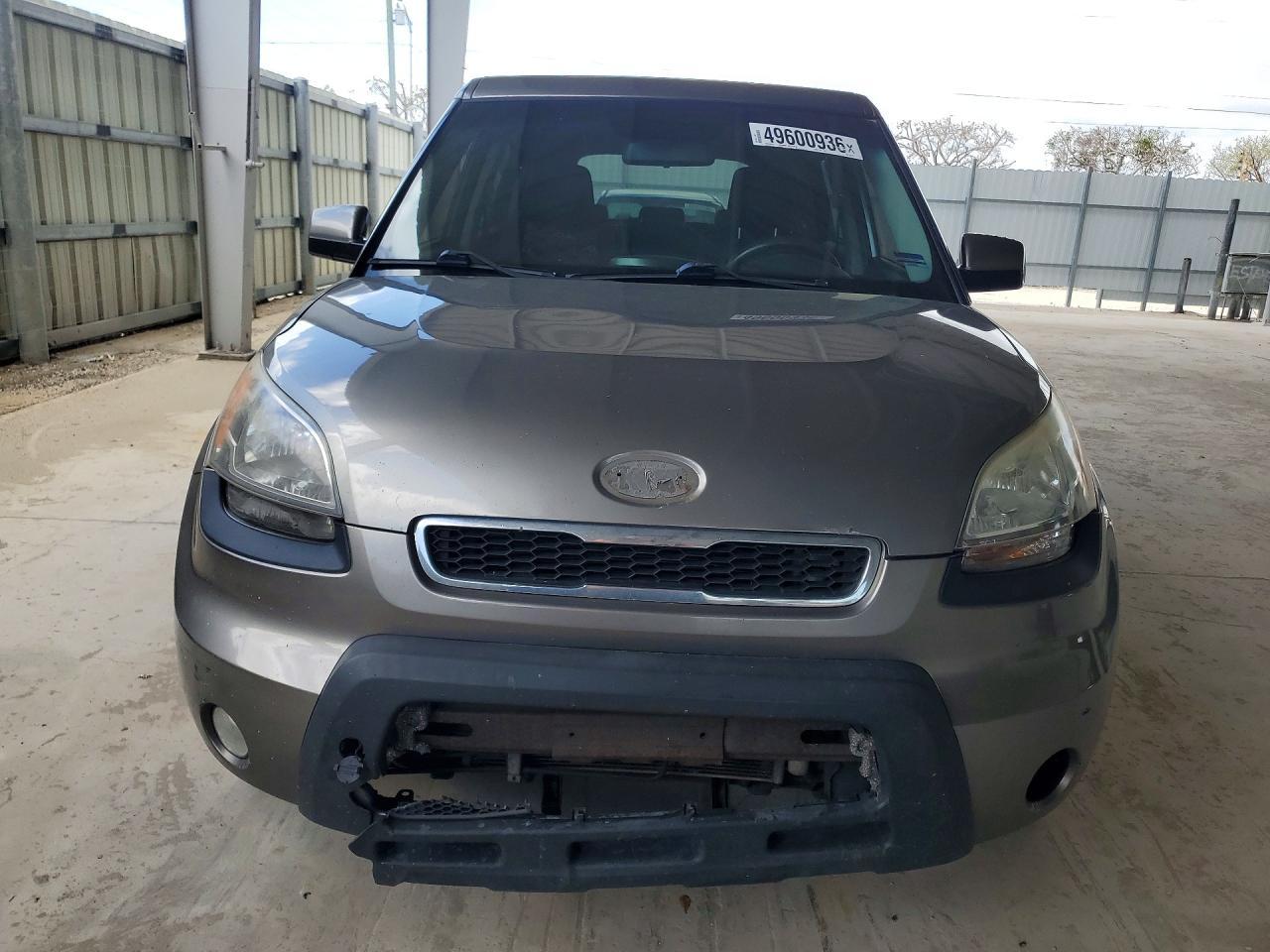 2010 Kia Soul + - Фото 5