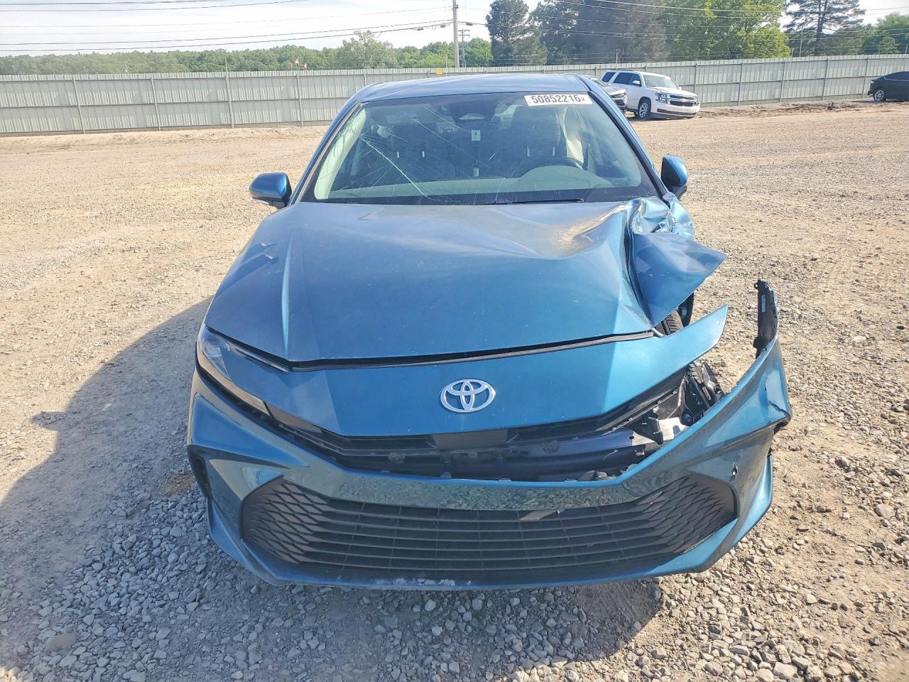 2025 Toyota Camry Le - Фото 5