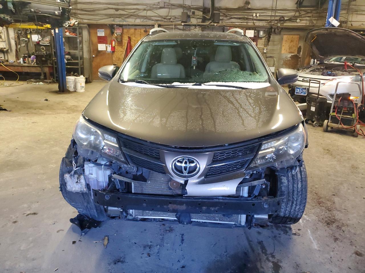 2013 Toyota Rav4 Le - Image 5