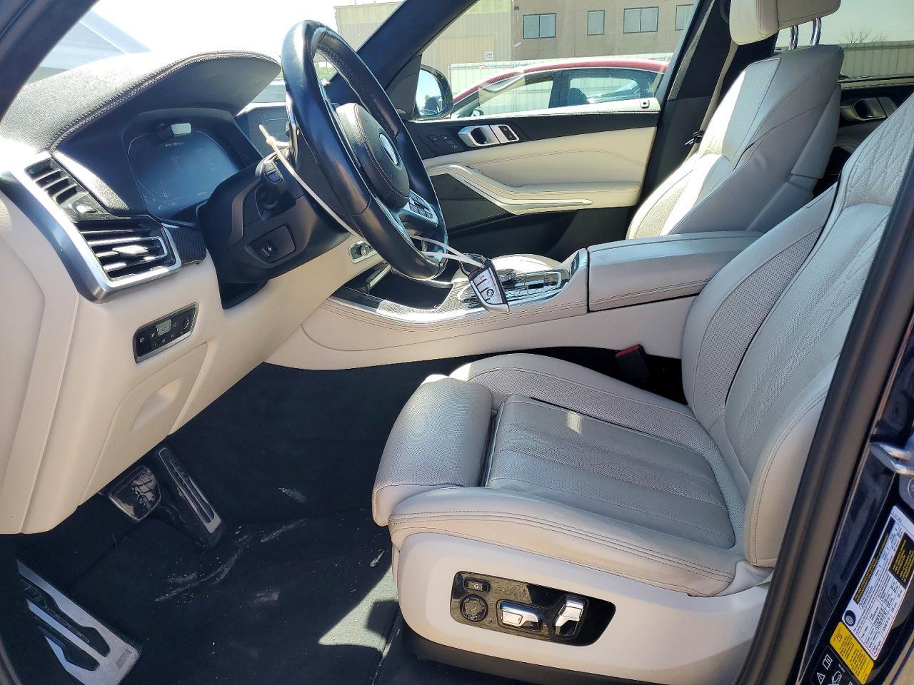 2021 BMW X5 M50I - Фото 7