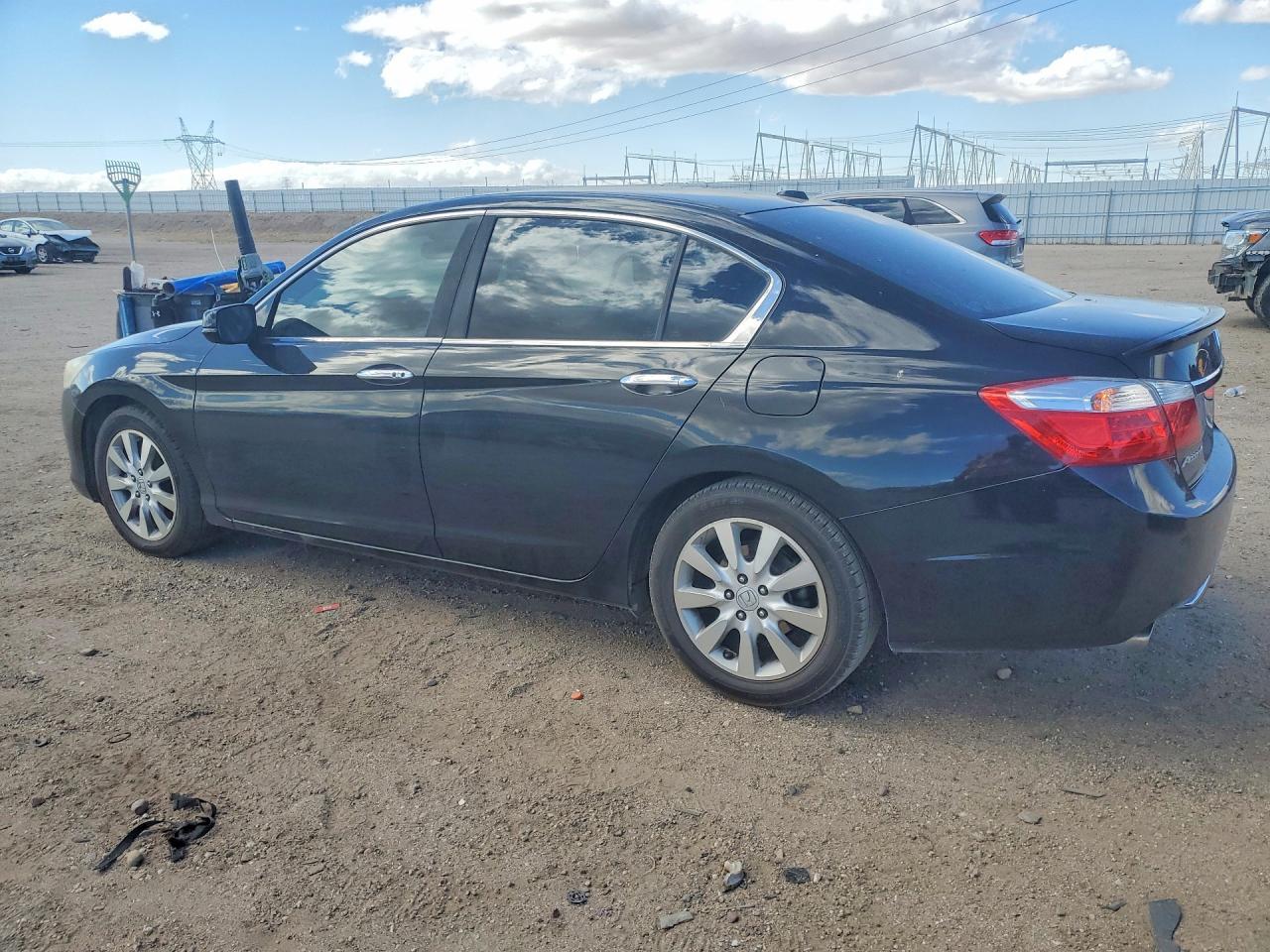 2014 Honda Accord Touring - Фото 2