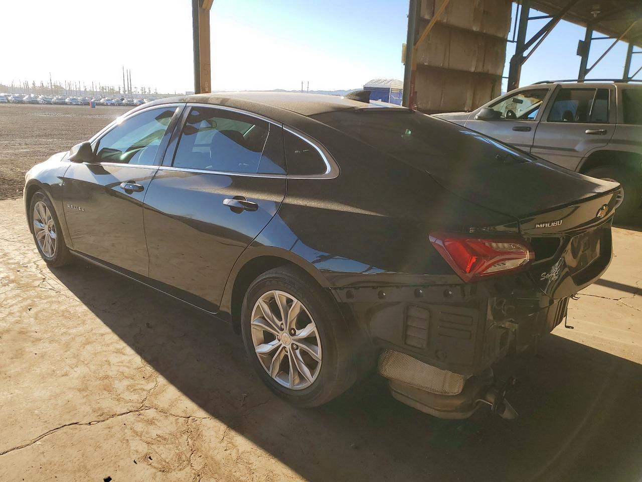 2020 Chevrolet Malibu Lt - Фото 2