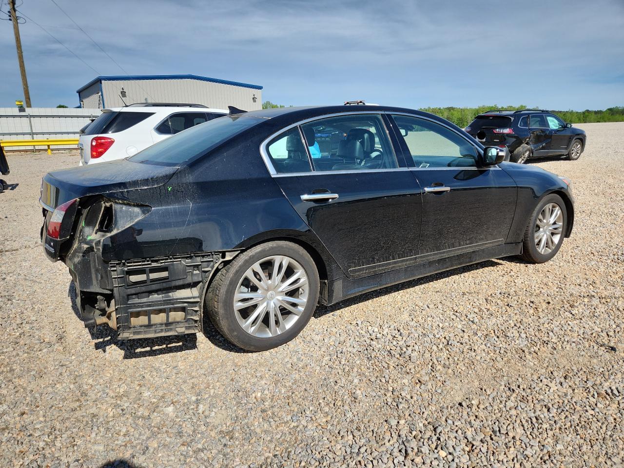 2012 Hyundai Genesis 3.8L - Image 3