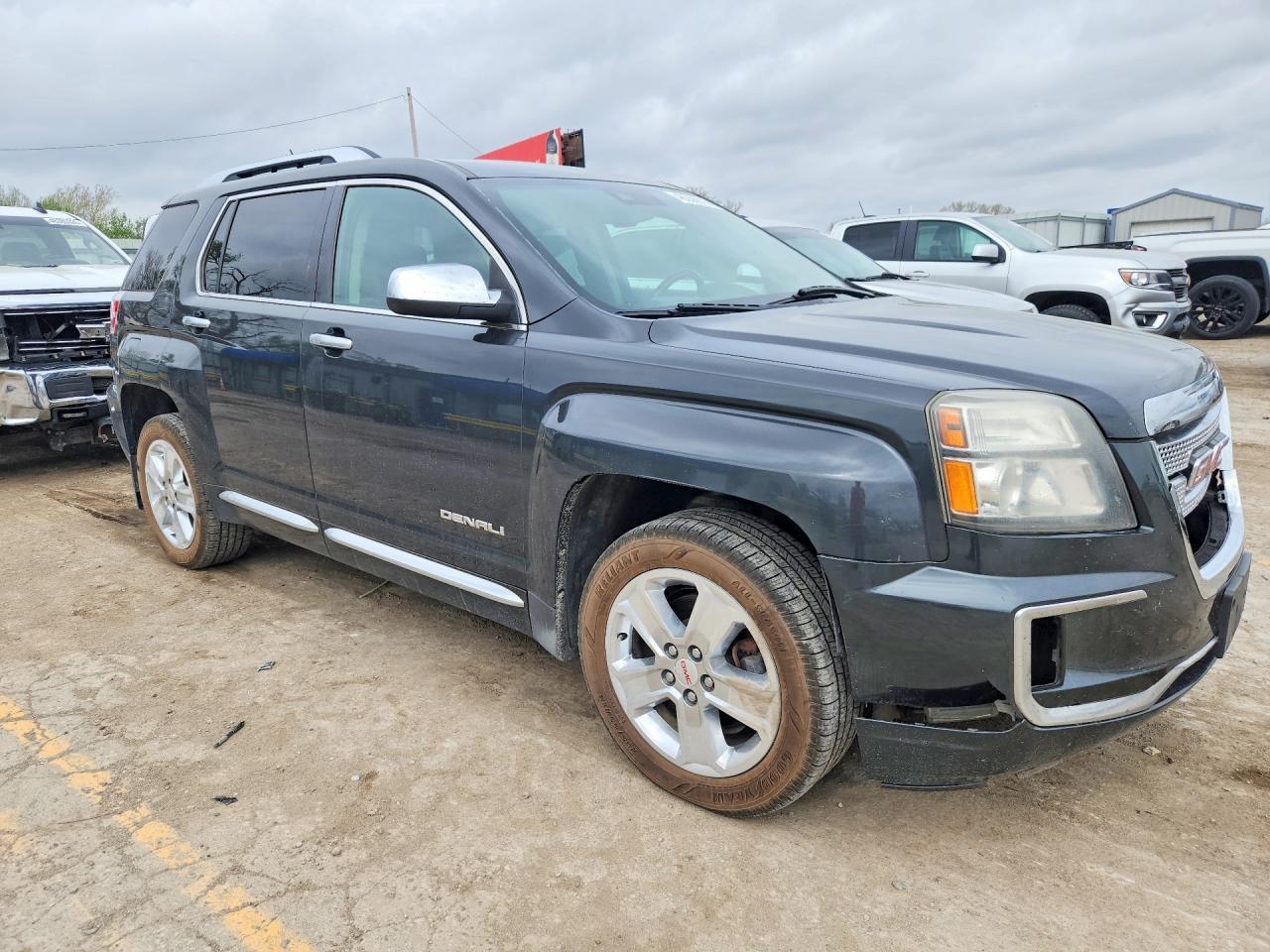 2017 GMC Terrain Denali - Фото 4