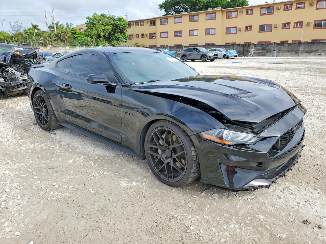 2020 Ford Mustang Gt - Image 4