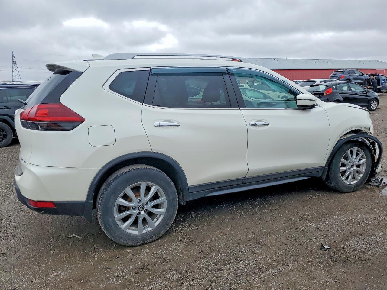 2020 Nissan Rogue S - Фото 3