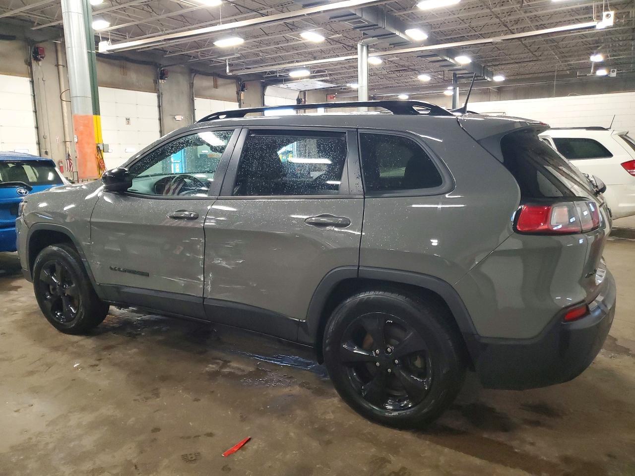 2023 Jeep Cherokee Altitude Lux - Image 2