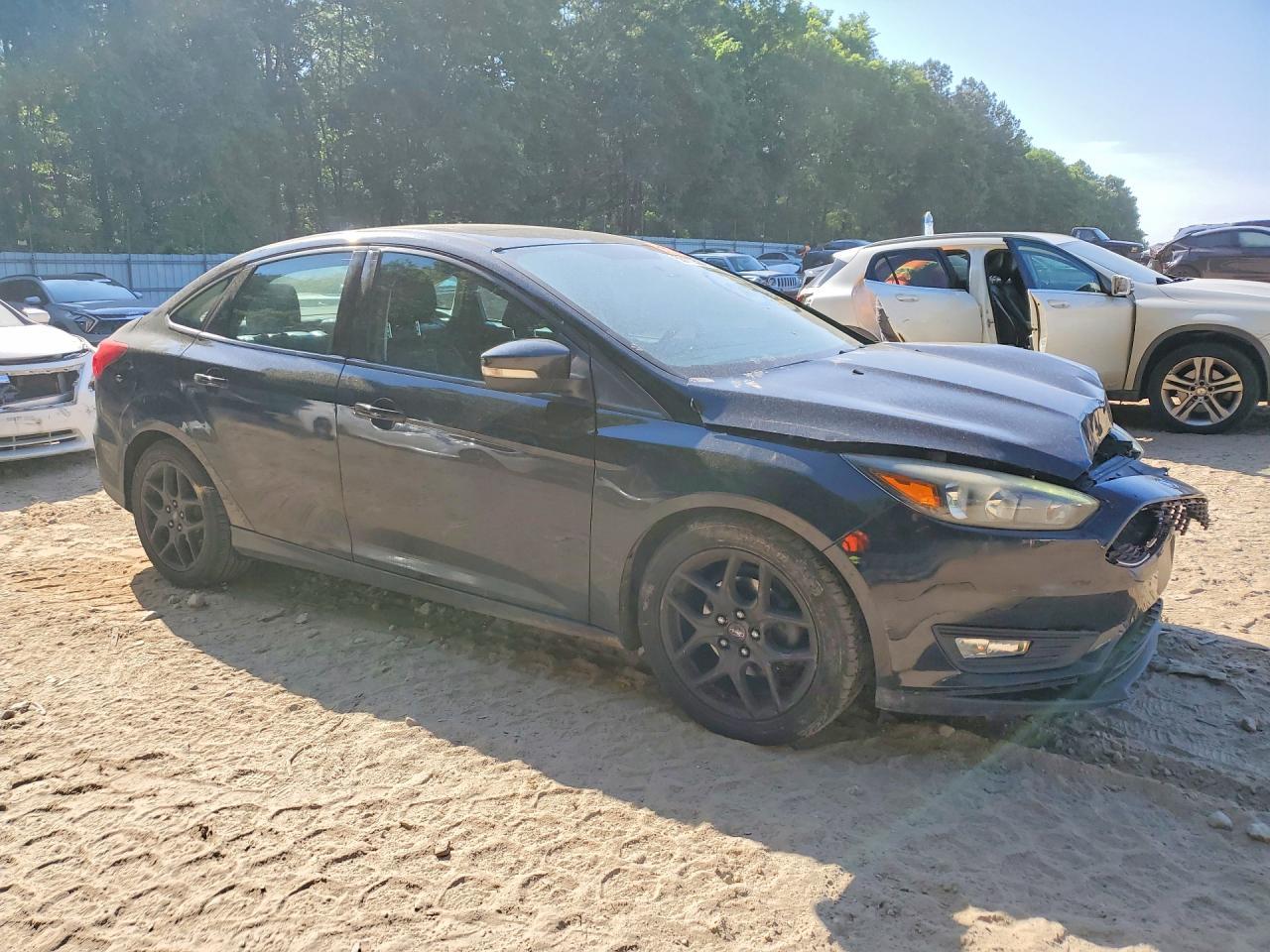 2016 Ford Focus Se - Фото 4