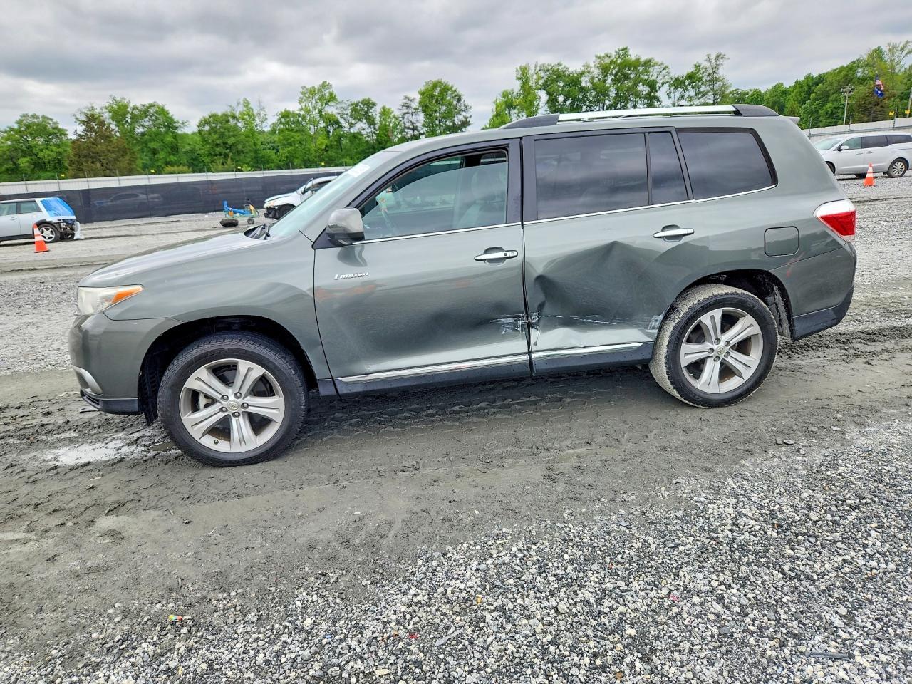 2013 Toyota Highlander Limited