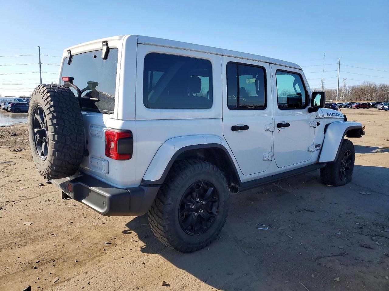 2018 Jeep Wrangler Unlimited Sahara - Фото 3