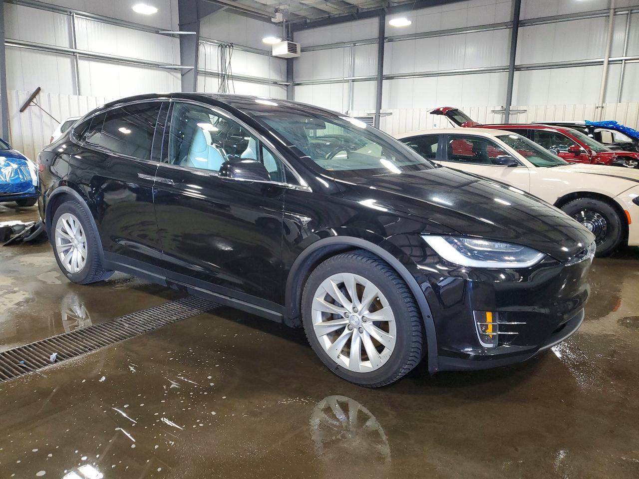 2018 Tesla Model X - Image 4