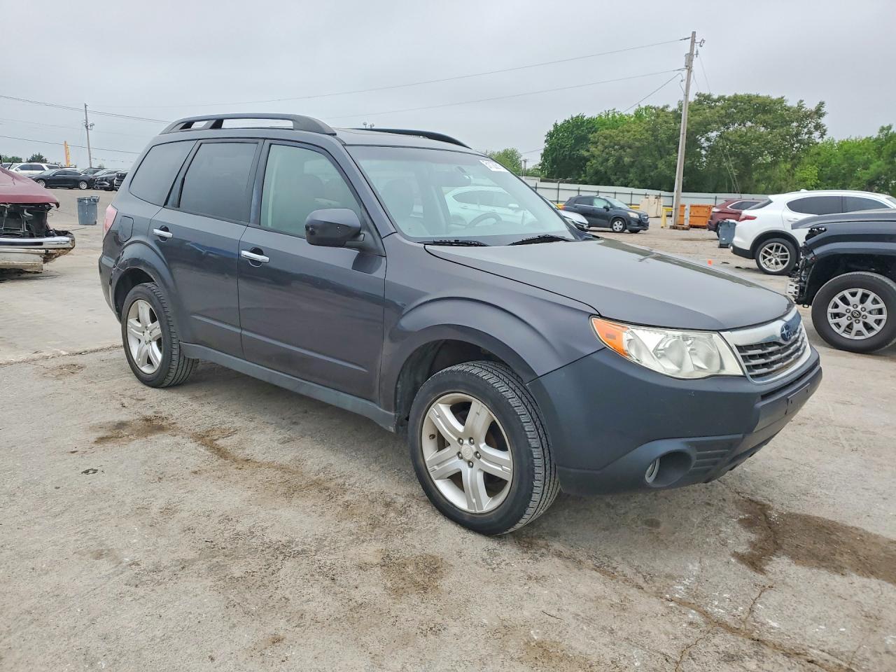 2009 Subaru Forester 2.5X Limited - Image 4