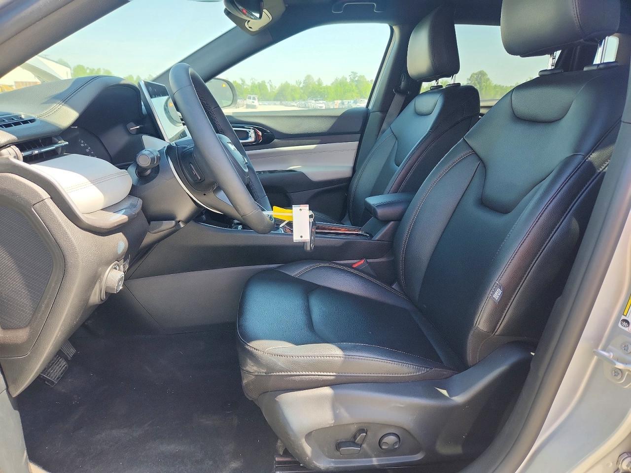 2024 Jeep Compass Limited - Image 7