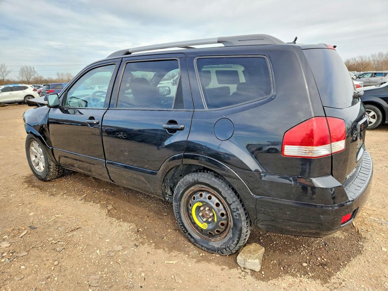 2009 Kia Borrego Lx - Image 2