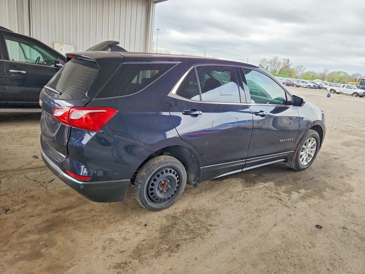2020 Chevrolet Equinox Lt - Фото 3