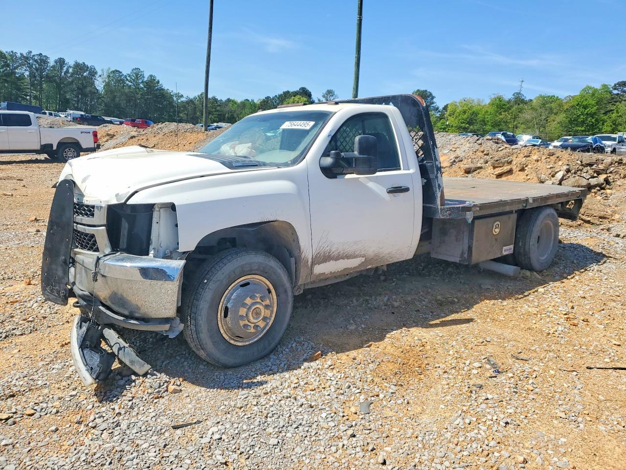 2014 Chevrolet Silverado Flatbed Truck