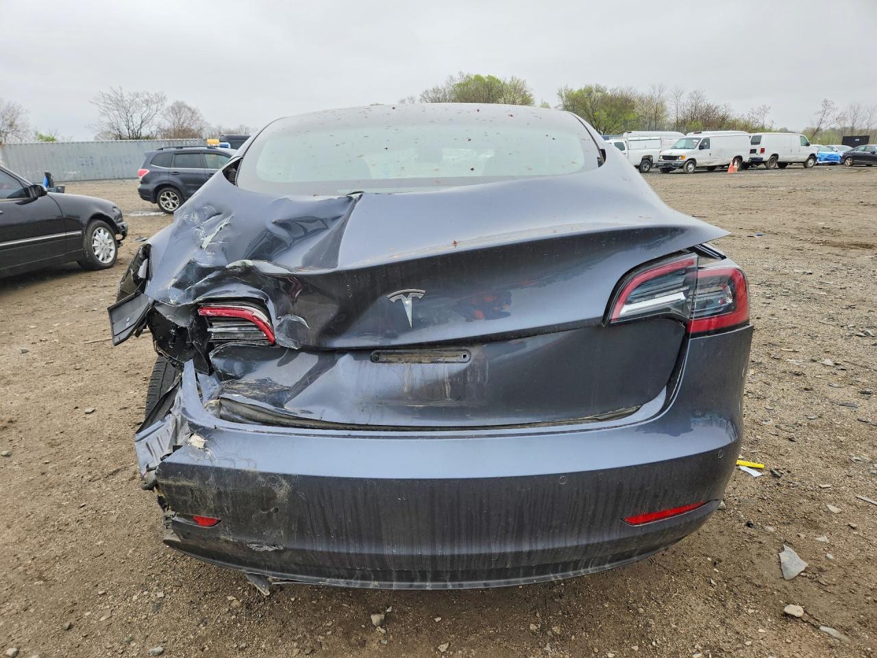 2021 Tesla Model 3 - Image 6