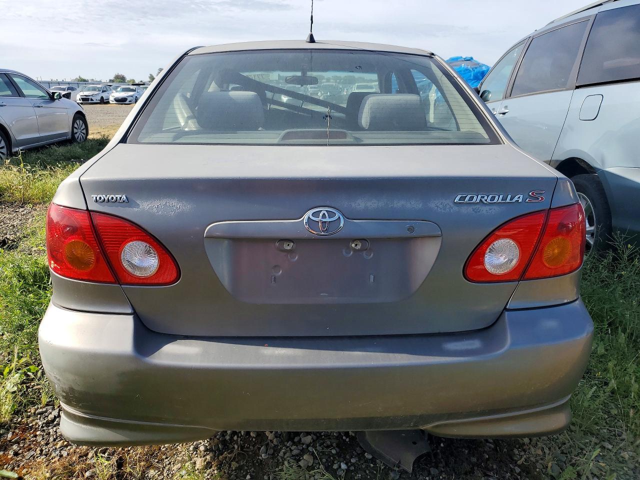 2004 Toyota Corolla S - Фото 6