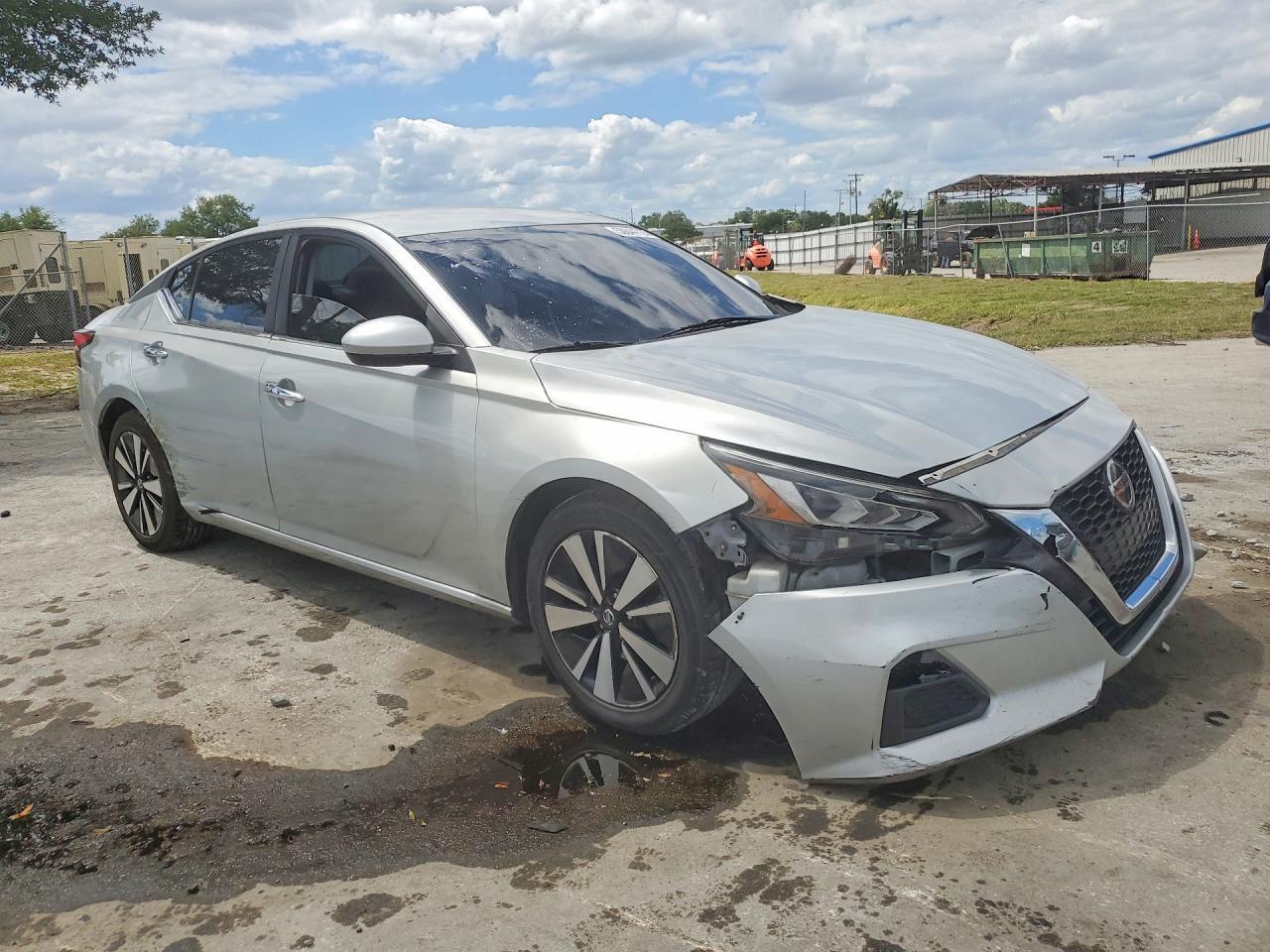 2022 Nissan Altima Sv - Фото 4