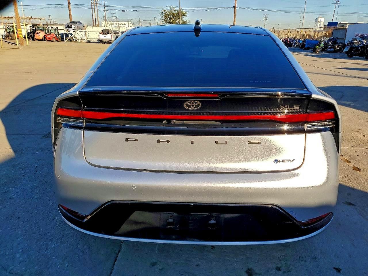 2023 Toyota Prius Xle - Фото 6