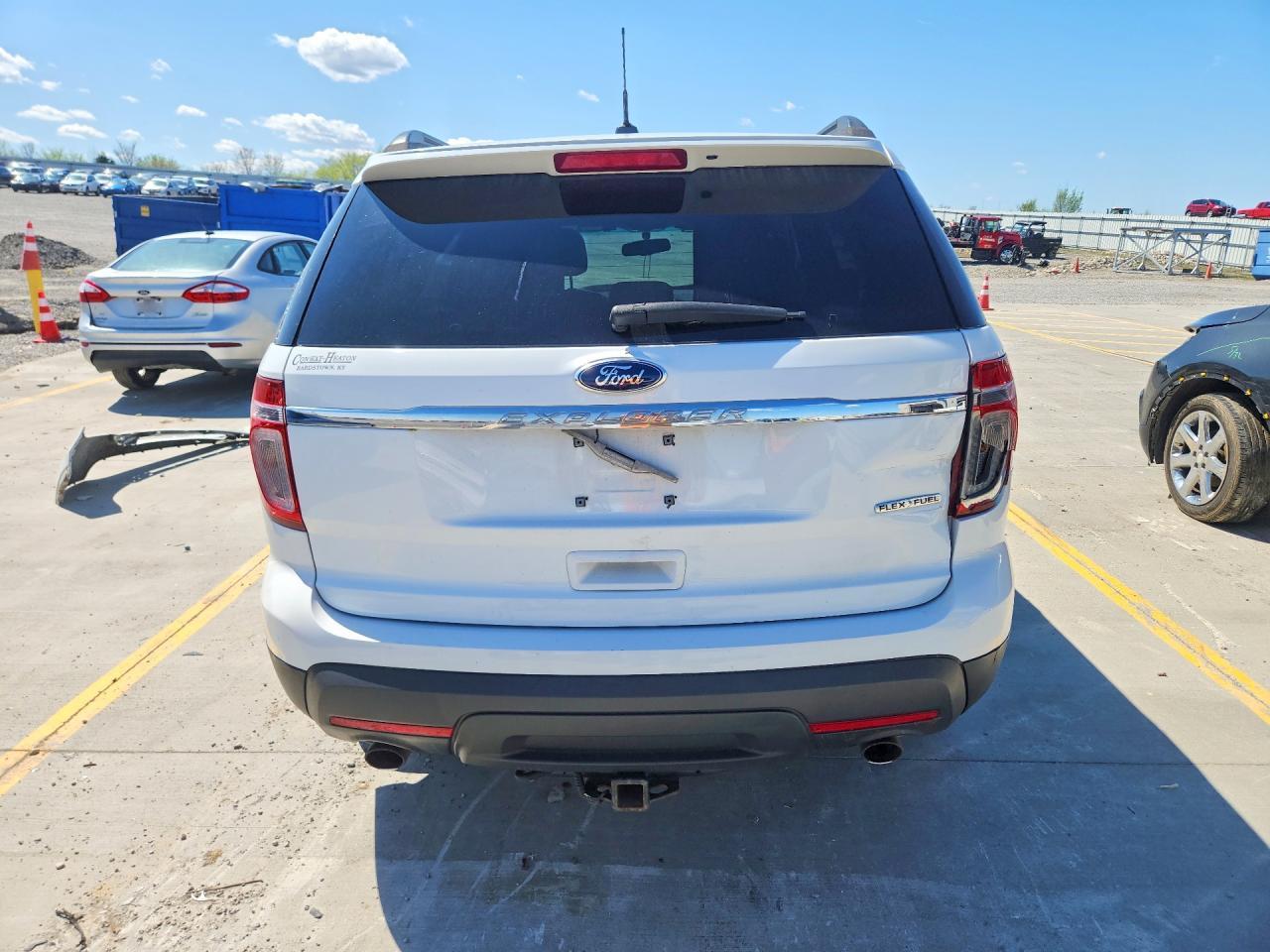 2015 Ford Explorer - Фото 6