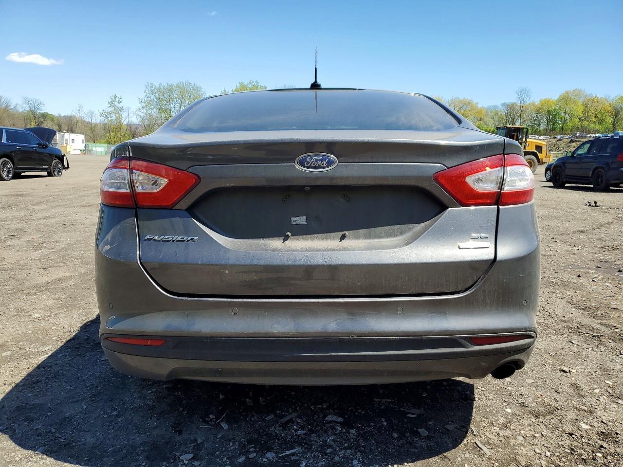 2016 Ford Fusion Se - Image 6