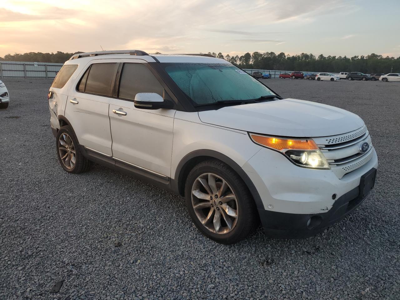 2012 Ford Explorer Limited - Image 4