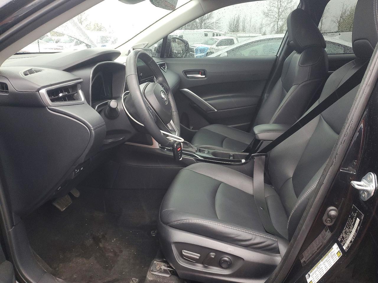 2024 Toyota Corolla Cross Xle - Фото 7