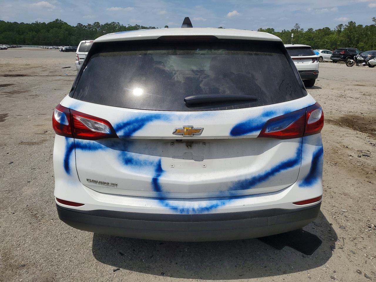 2020 Chevrolet Equinox Ls - Image 6