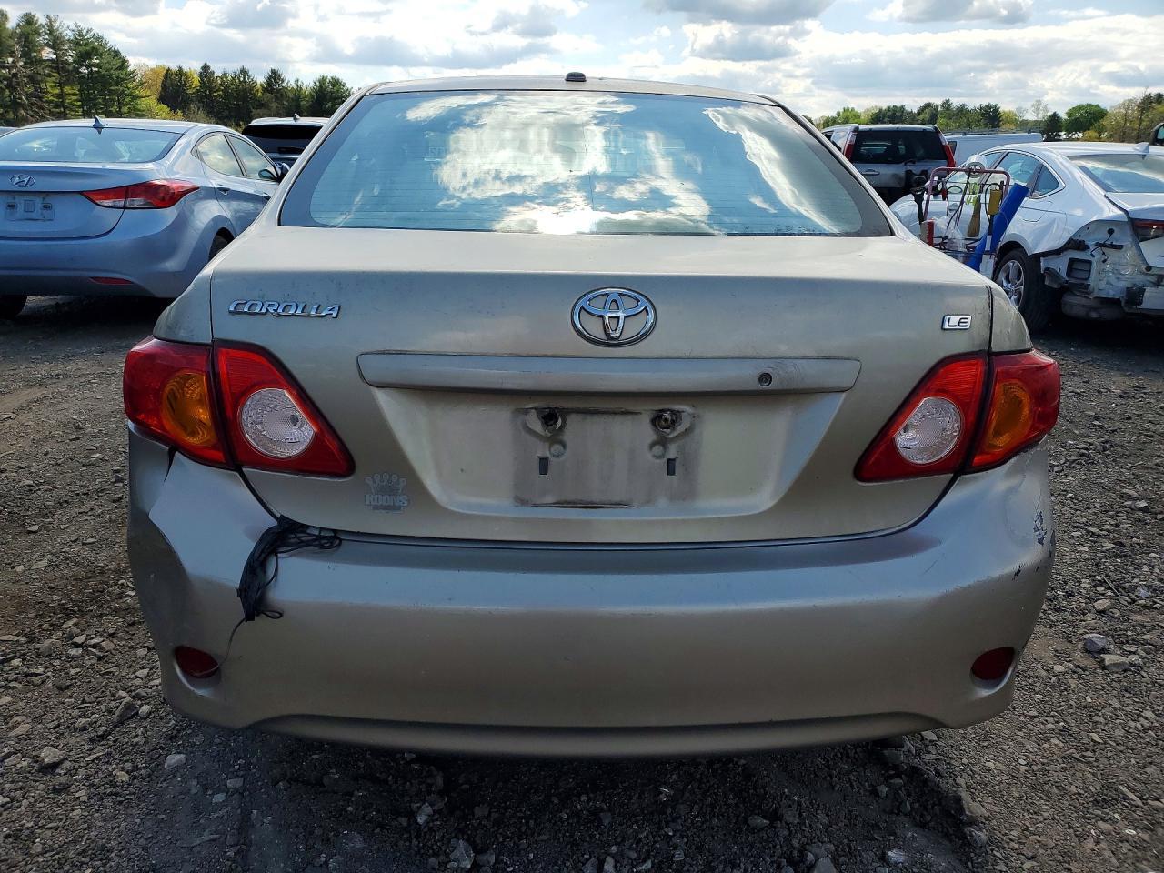 2009 Toyota Corolla Le - Фото 6