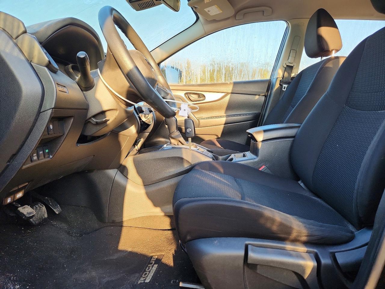 2021 Nissan Rogue Sport S - Фото 7