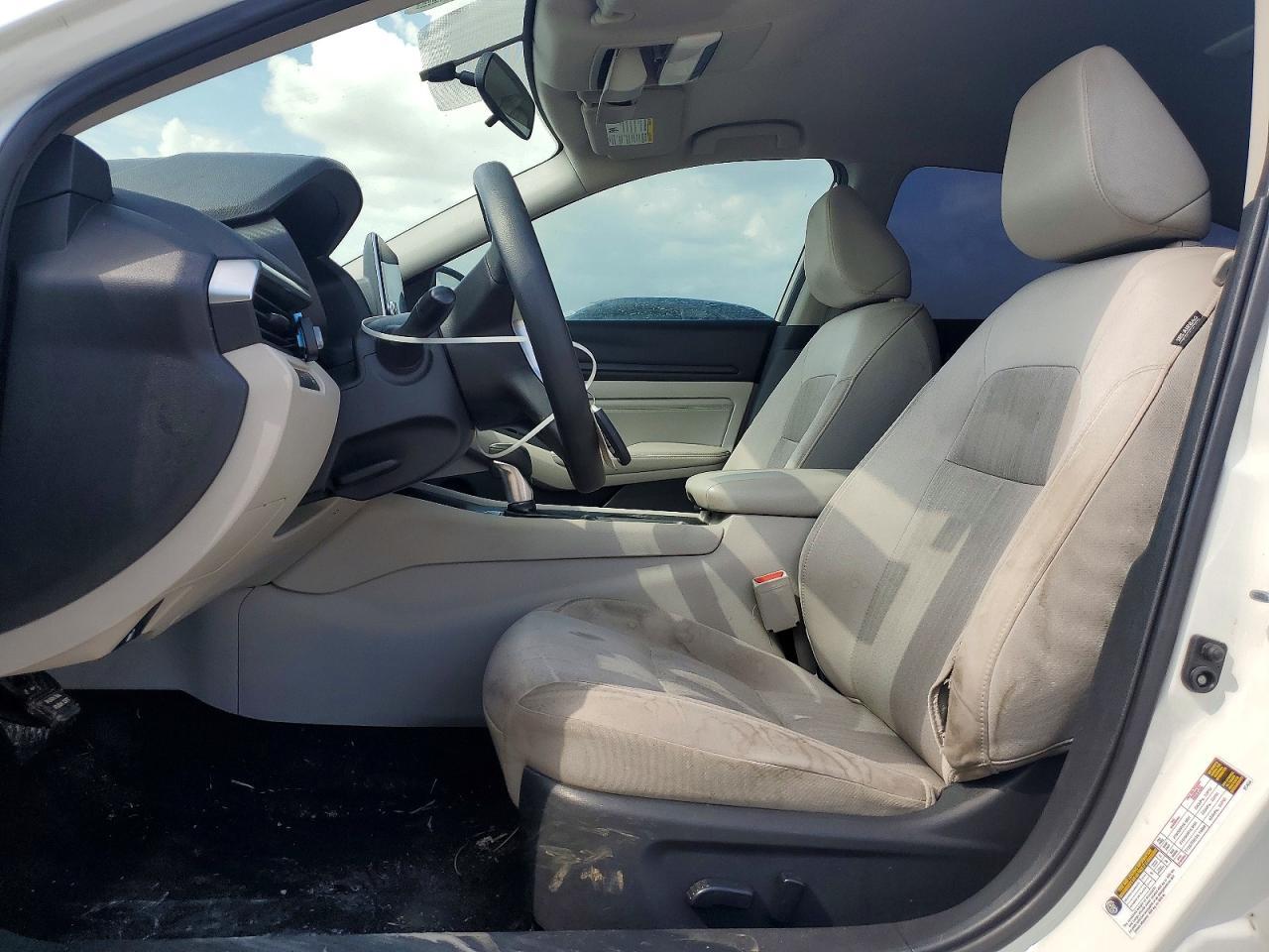 2019 Nissan Altima S - Фото 7