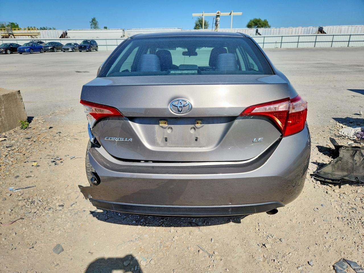 2018 Toyota Corolla Le - Фото 6